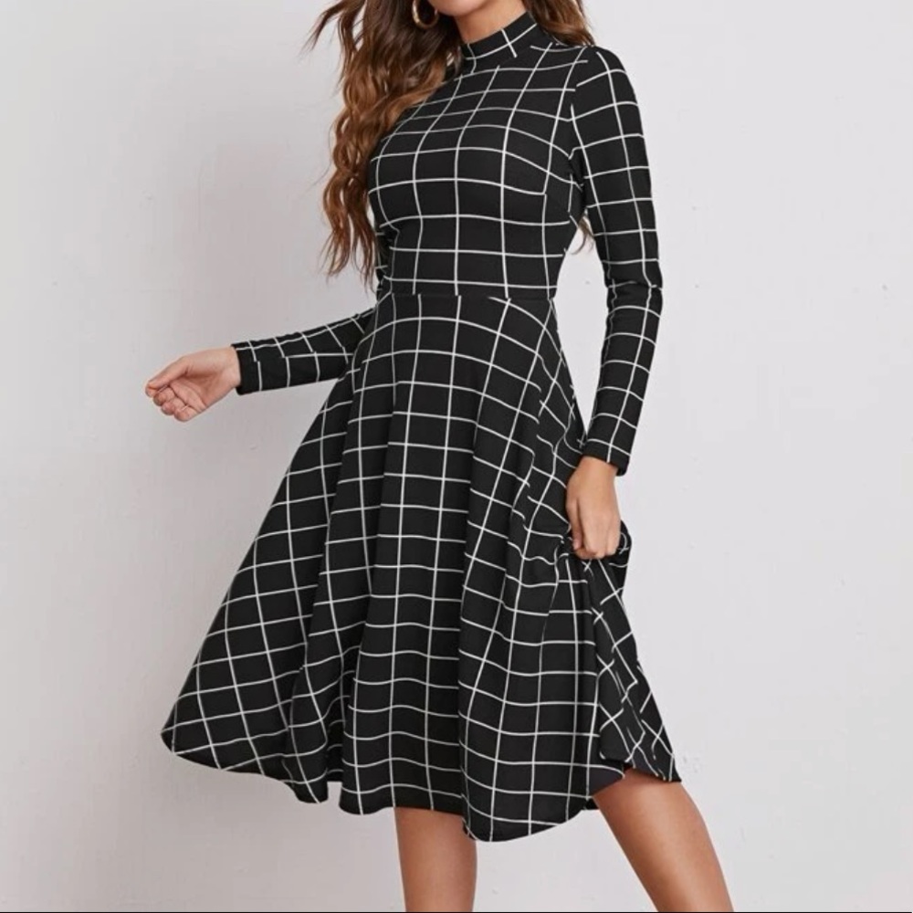 Mock neck grid flare midi dress